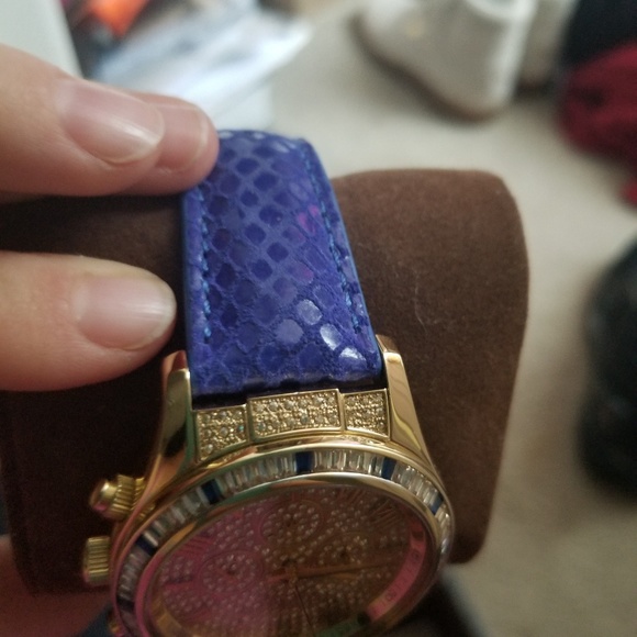 Watch - Picture 7 of 7